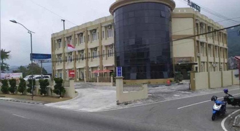 Rangkayobasa Hotel Padang Panjang Bukittinggi Exterior photo