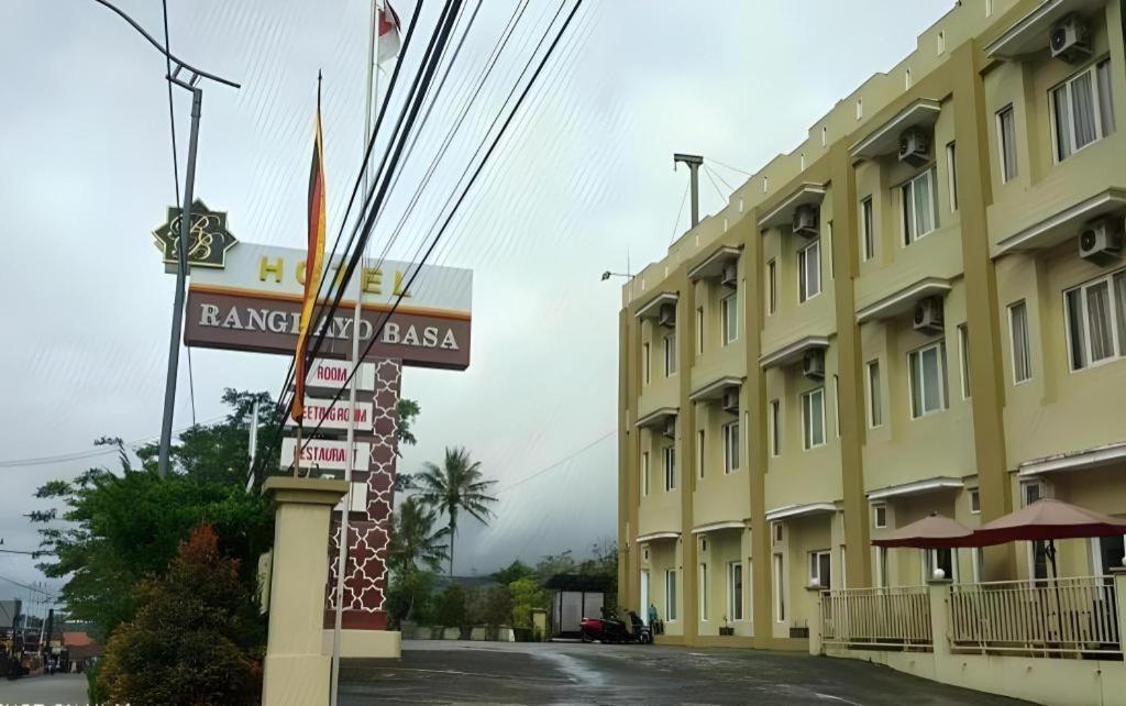 Rangkayobasa Hotel Padang Panjang Bukittinggi Exterior photo